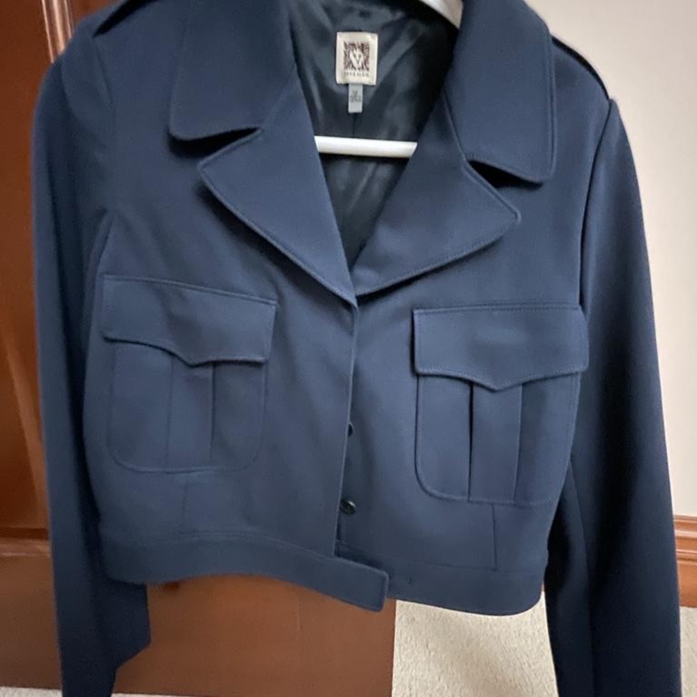 Anne Klein short jacket. New with tag $40 or best offer - Picture 2 of 2